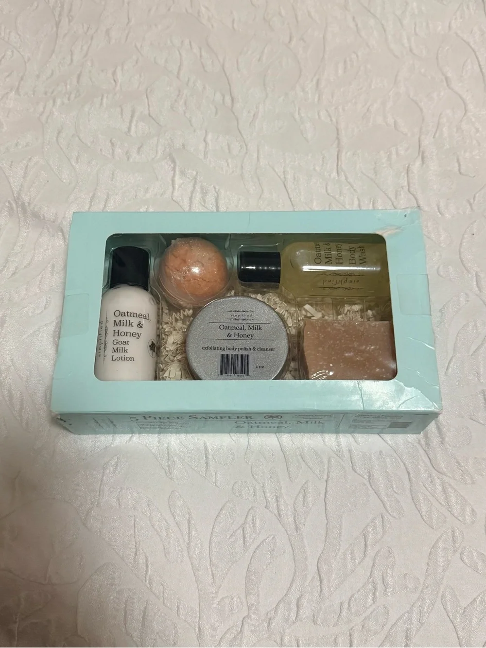 Simplified 5 Piece Sampler SOAPS, LOTION, POLISH - OATMEAL MILK & HONEY New!!